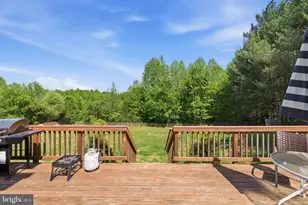 860 Hartwood Rd, Fredericksburg, VA 22406 - Photo 22