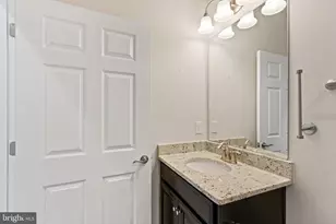 5 McQuarie Dr, Fredericksburg, VA 22406 - Photo 36