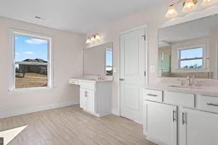 143 Hillsdale Dr, Fredericksburg, VA 22405 - Photo 10