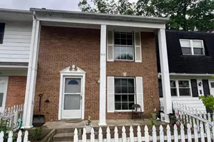 910 Anvil Rd, Fredericksburg, VA 22405 - Photo 2