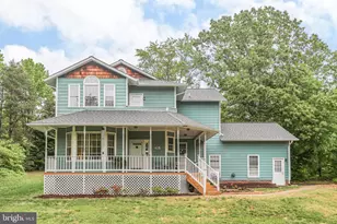 615 Falmouth Dr, Fredericksburg, VA 22405 - Photo 2