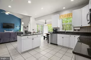 76 Misty Creek Ln, Fredericksburg, VA 22406 - Photo 10