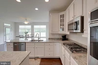 32 Reserve Way, Fredericksburg, VA 22406 - Photo 12