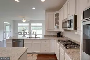 32 Reserve Wy, Fredericksburg, VA 22406 - Photo 12