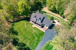 839 Queen Anne Dr, Fredericksburg, VA 22406 - Photo 2