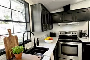 9 Robert St, Stafford, VA 22554 - Photo 6
