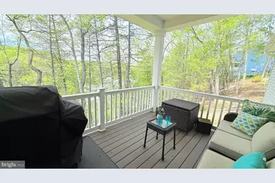 103 Lake Bluff Court, Fredericksburg, VA 22406 - Photo 8