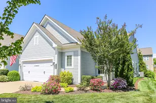 19 Point Bluff St, Fredericksburg, VA 22406 - Photo 42