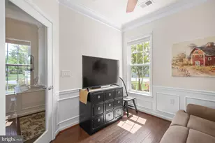 19 Point Bluff St, Fredericksburg, VA 22406 - Photo 6