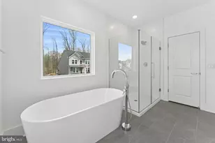 1131 Broad Lk Dr, Fredericksburg, VA 22406 - Photo 14