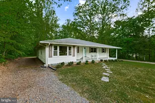 70 Hidden Lake Dr, Stafford, VA 22556 - Photo 4