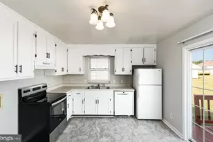 1929 Sierra Dr, Fredericksburg, VA 22405 - Photo 10
