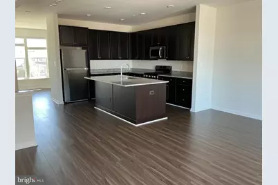 360 Coastal Avenue #103, Stafford, VA 22554 - Photo 4