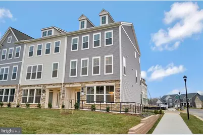 325 Crab Apple Drive #103, Stafford, VA 22554 - Photo 2