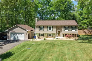 9 Clover Hill Dr, Stafford, VA 22556 - Photo 4