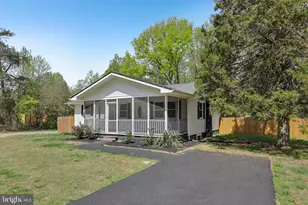1257 White Oak Rd, Fredericksburg, VA 22405 - Photo 2