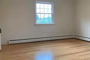 300 Claiborne Ave, Fredericksburg, VA 22405 - Photo 16