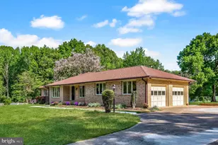 31 Little Creek Ln, Fredericksburg, VA 22405 - Photo 2