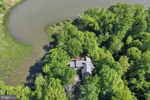 379 Wood Landing Rd, Fredericksburg, VA 22405 - Photo 94