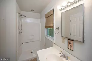 379 Wood Landing Rd, Fredericksburg, VA 22405 - Photo 86