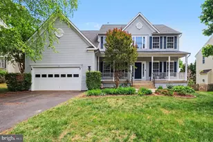 51 Basalt Dr, Fredericksburg, VA 22406 - Photo 2