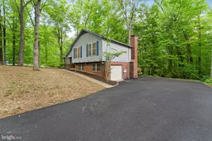 8 Adam Ct, Fredericksburg, VA 22405 - Photo 4