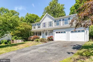 12 Harry Ct, Stafford, VA 22554 - Photo 2