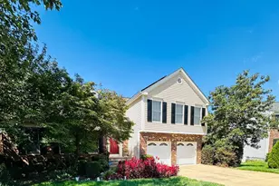 30 Bridgeport Cir, Stafford, VA 22554 - Photo 2