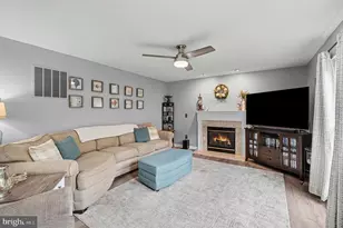 17 Silverthorn Ct, Stafford, VA 22554 - Photo 12