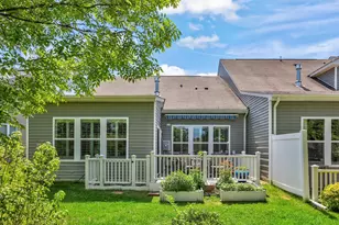 201 Long Point Dr, Fredericksburg, VA 22406 - Photo 28