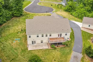 438 Brenthem Farm Dr, Fredericksburg, VA 22405 - Photo 10