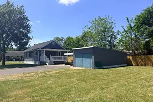109 E Chatham St, Fredericksburg, VA 22405 - Photo 6