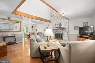 112 Hidden Ln, Stafford, VA 22556 - Photo 2