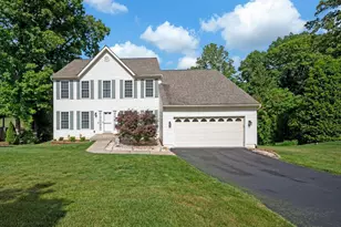 5 Oliver Ct, Fredericksburg, VA 22406 - Photo 2
