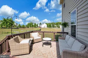 92 Royal Crescent Way, Fredericksburg, VA 22406 - Photo 2