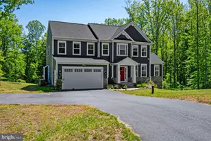 85 Hopewell Dr, Fredericksburg, VA 22406 - Photo 2