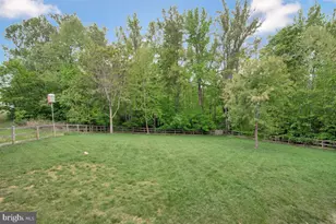 15 Burke Dr, Fredericksburg, VA 22406 - Photo 40