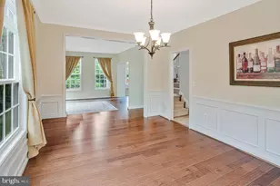 15 Burke Dr, Fredericksburg, VA 22406 - Photo 8
