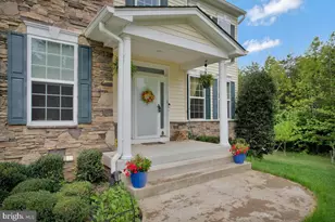 15 Burke Dr, Fredericksburg, VA 22406 - Photo 2