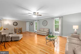 19 Cannon Knolls Dr, Fredericksburg, VA 22406 - Photo 8
