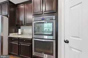 1199 Honeysuckle Wy, Stafford, VA 22556 - Photo 18
