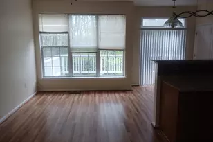 205 Hillside Ct, Stafford, VA 22554 - Photo 2
