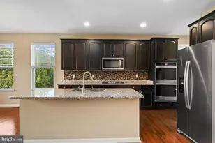 18 Farmview Dr, Stafford, VA 22554 - Photo 10