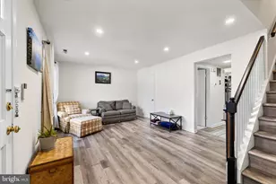 202 Overlook Ct, Fredericksburg, VA 22405 - Photo 6