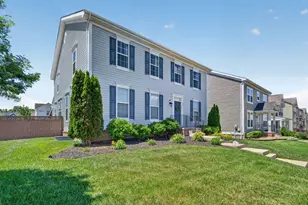 980 Basswood Dr, Stafford, VA 22554 - Photo 2