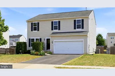 19 Hopkins Branch Way, Fredericksburg, VA 22406 - Photo 2