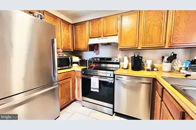 202 Grosvenor Lane #203, Stafford, VA 22556 - Photo 10