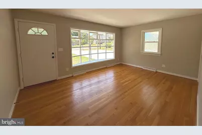 4 Patrick Henry Street, Fredericksburg, VA 22405 - Photo 2