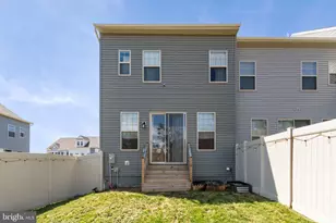 1210 Creek Bank Dr, Stafford, VA 22554 - Photo 6