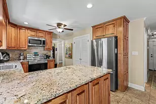 301 Greenwood Dr, Fredericksburg, VA 22405 - Photo 8